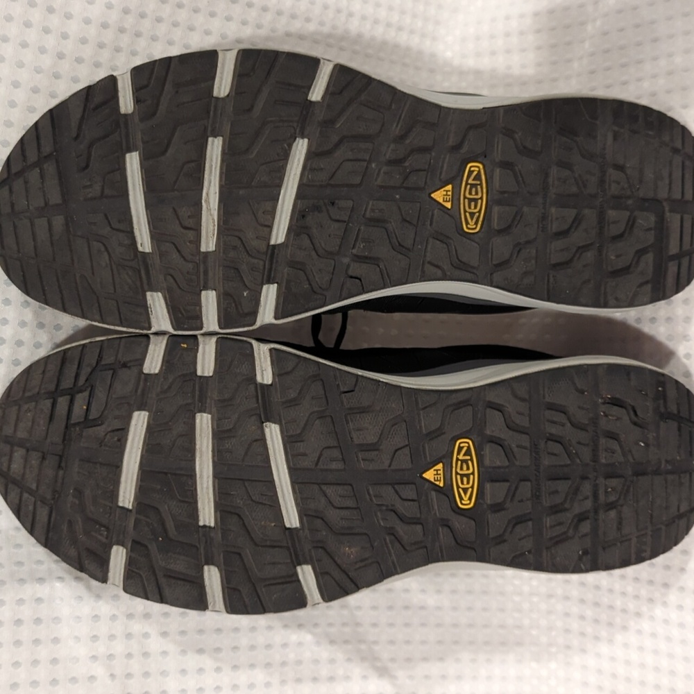 Keen Men's Vista Energy ESD (Carbon-Fiber Toe) work shoes 13D - Picture 6 of 7